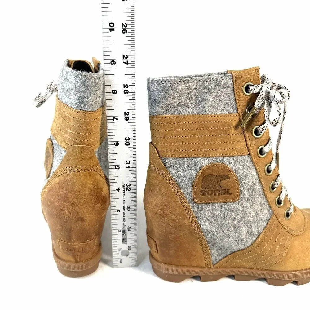 Sorel Lexie Wedge Boots Wool Felt Camel Leather NL3376-224 Women's Size 8.5